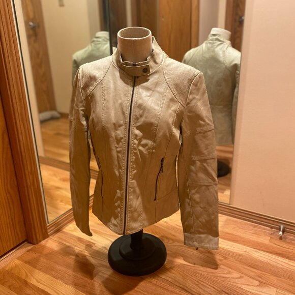Studio M Faux leather jacket. Tan. XL - Picture 6 of 8